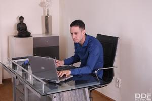 Original 4000 px/ 2667 px