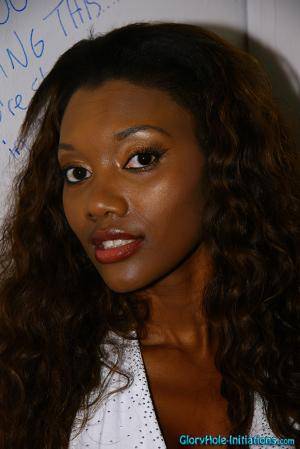 Original 2049 px/ 3072 px