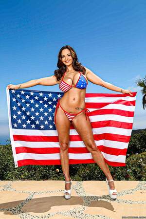 Original 1066 px/ 1600 px