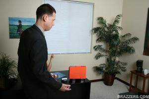 Original 900 px/ 600 px