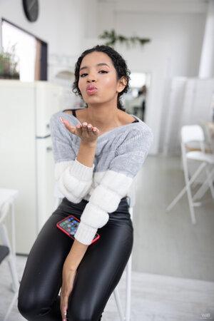 Original 5464 px/ 8192 px