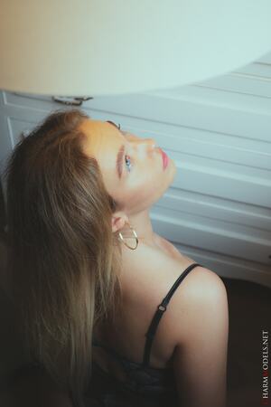 Original 3283 px/ 4924 px