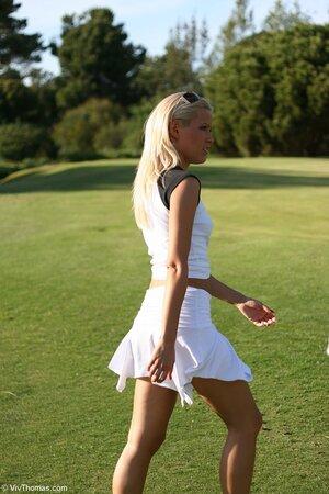 Original 853 px/ 1280 px