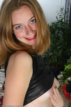 Original 680 px/ 1024 px