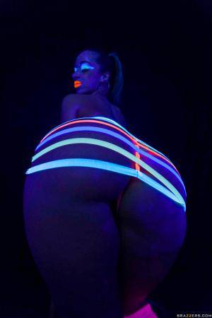 Original 1663 px/ 2495 px