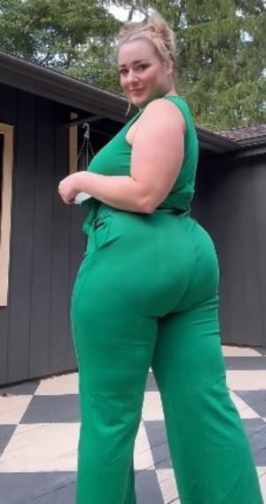 Original 227 px/ 430 px