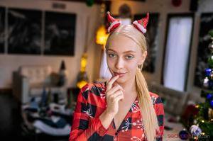 Original 2000 px/ 1333 px