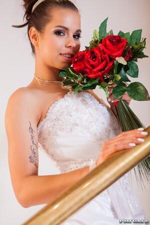 Original 1067 px/ 1600 px