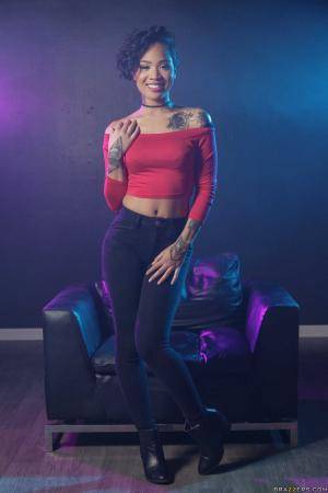 Original 1663 px/ 2495 px