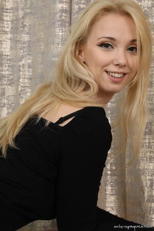 Original 4480 px/ 6720 px