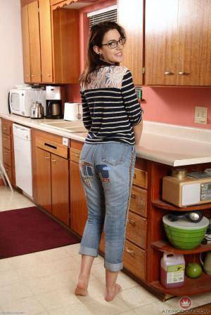 Original 854 px/ 1280 px