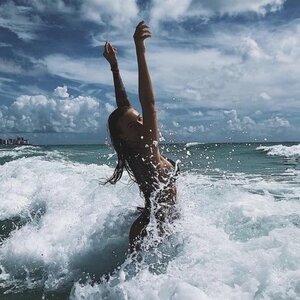 Original 993 px/ 993 px