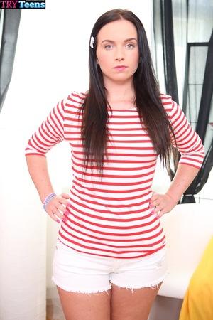 Original 853 px/ 1280 px