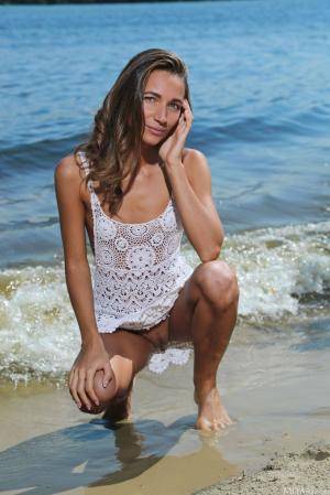 Original 854 px/ 1280 px