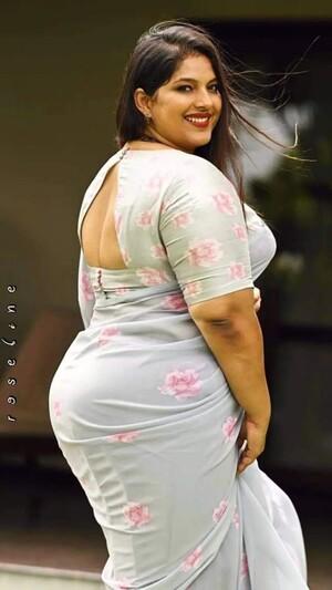 Original 736 px/ 1308 px