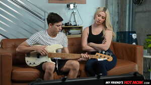 Original 2500 px/ 1406 px