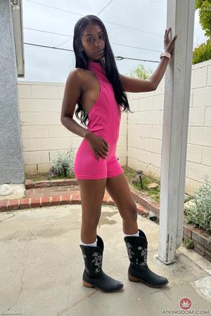 Original 2000 px/ 3000 px