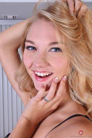 Original 2000 px/ 3000 px