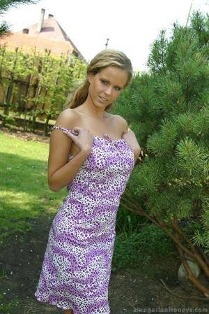 Original 683 px/ 1024 px