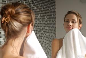 Original 3000 px/ 2009 px