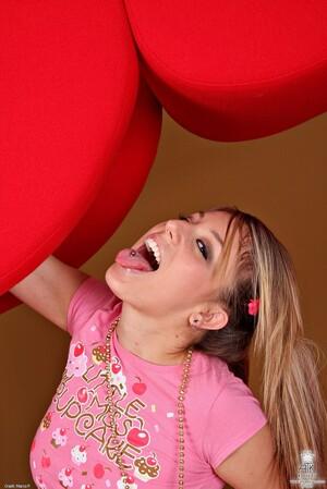 Original 1068 px/ 1600 px