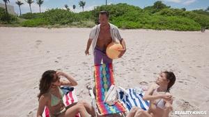 Original 1920 px/ 1080 px