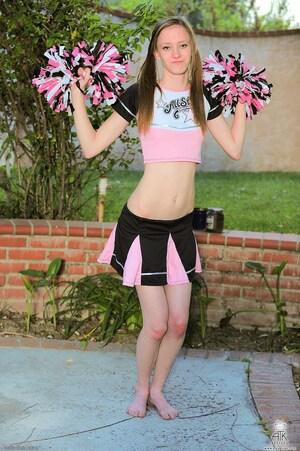 Original 1065 px/ 1600 px