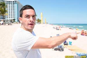 Original 3840 px/ 2560 px