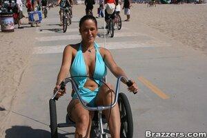 Original 900 px/ 600 px