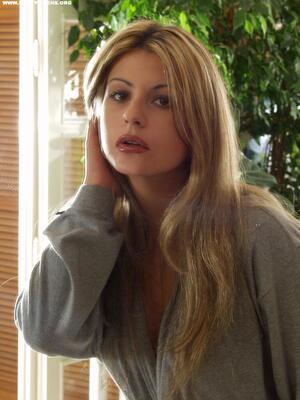 Original 768 px/ 1024 px