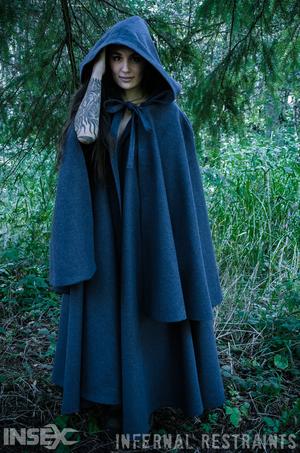 Original 795 px/ 1200 px