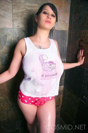 Original 1067 px/ 1600 px