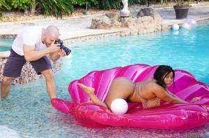 Original 2495 px/ 1663 px