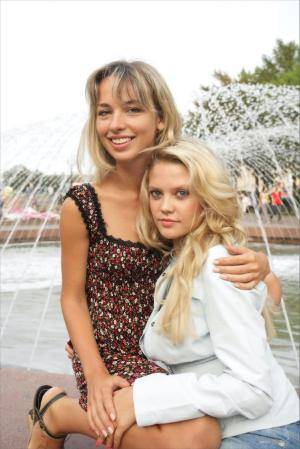 Original 854 px/ 1280 px