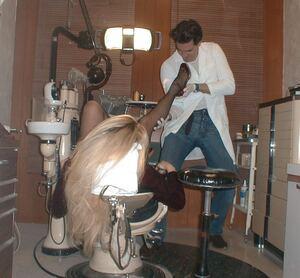 Original 990 px/ 918 px