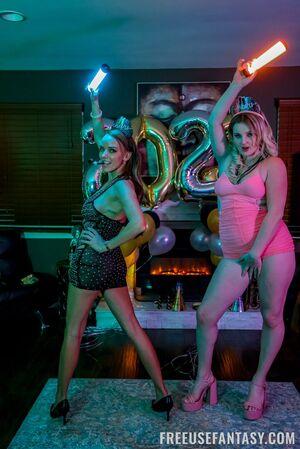 Original 721 px/ 1080 px