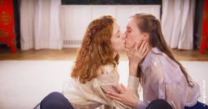 Original 8192 px/ 4320 px