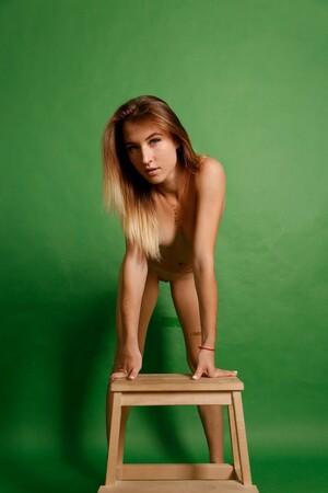 Original 1280 px/ 1920 px