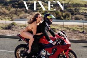 Original 3000 px/ 2000 px