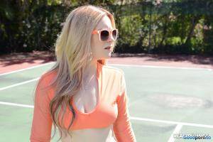 Original 2998 px/ 2001 px