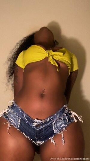 Original 829 px/ 1472 px