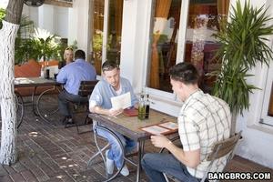 Original 800 px/ 533 px