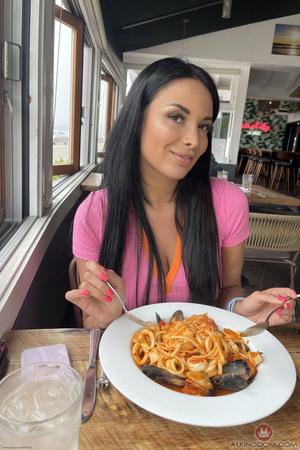 Original 2000 px/ 3000 px