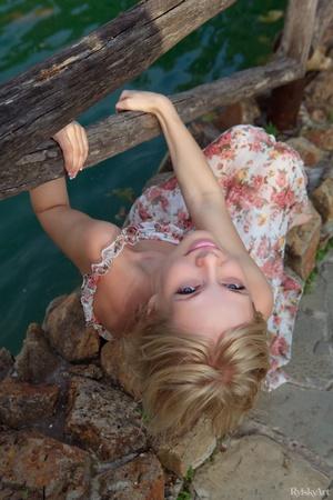 Original 1365 px/ 2048 px