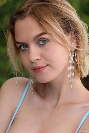 Original 2667 px/ 4000 px