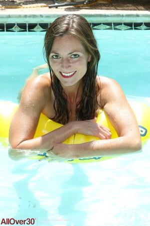 Original 3200 px/ 4800 px