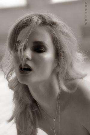 Original 1440 px/ 2160 px