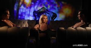 Original 4096 px/ 2160 px