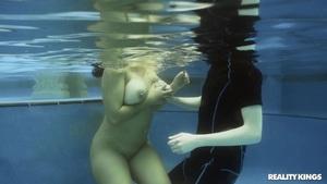 Original 1920 px/ 1080 px