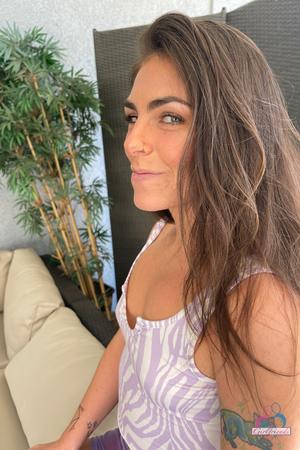 Original 2000 px/ 3000 px